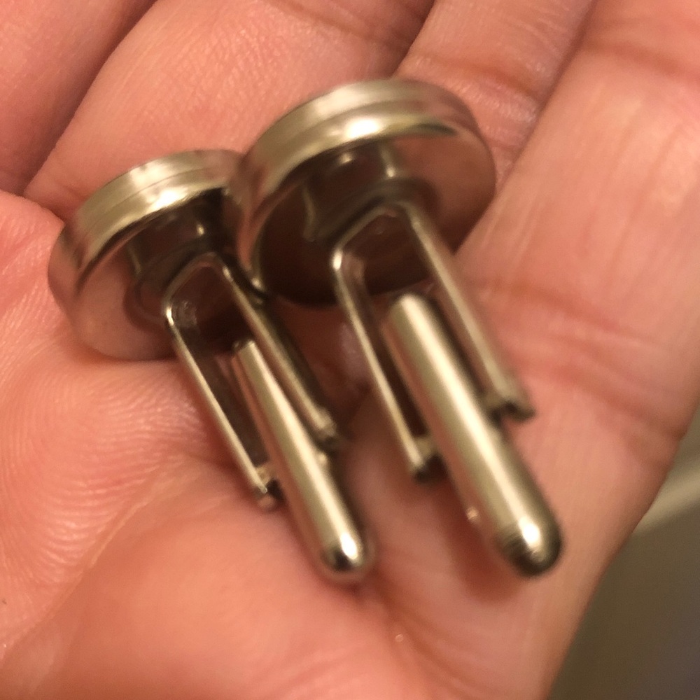 Cuff links - Picture 3 of 3